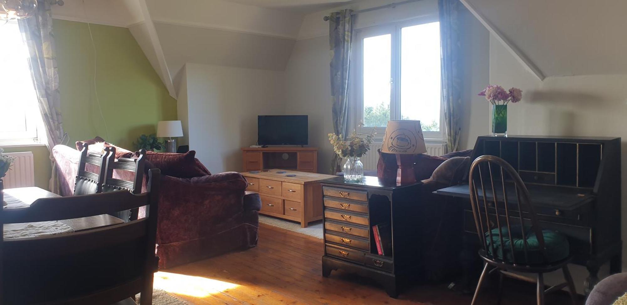 Lovely 3 Bed Condo Reigate Extérieur photo