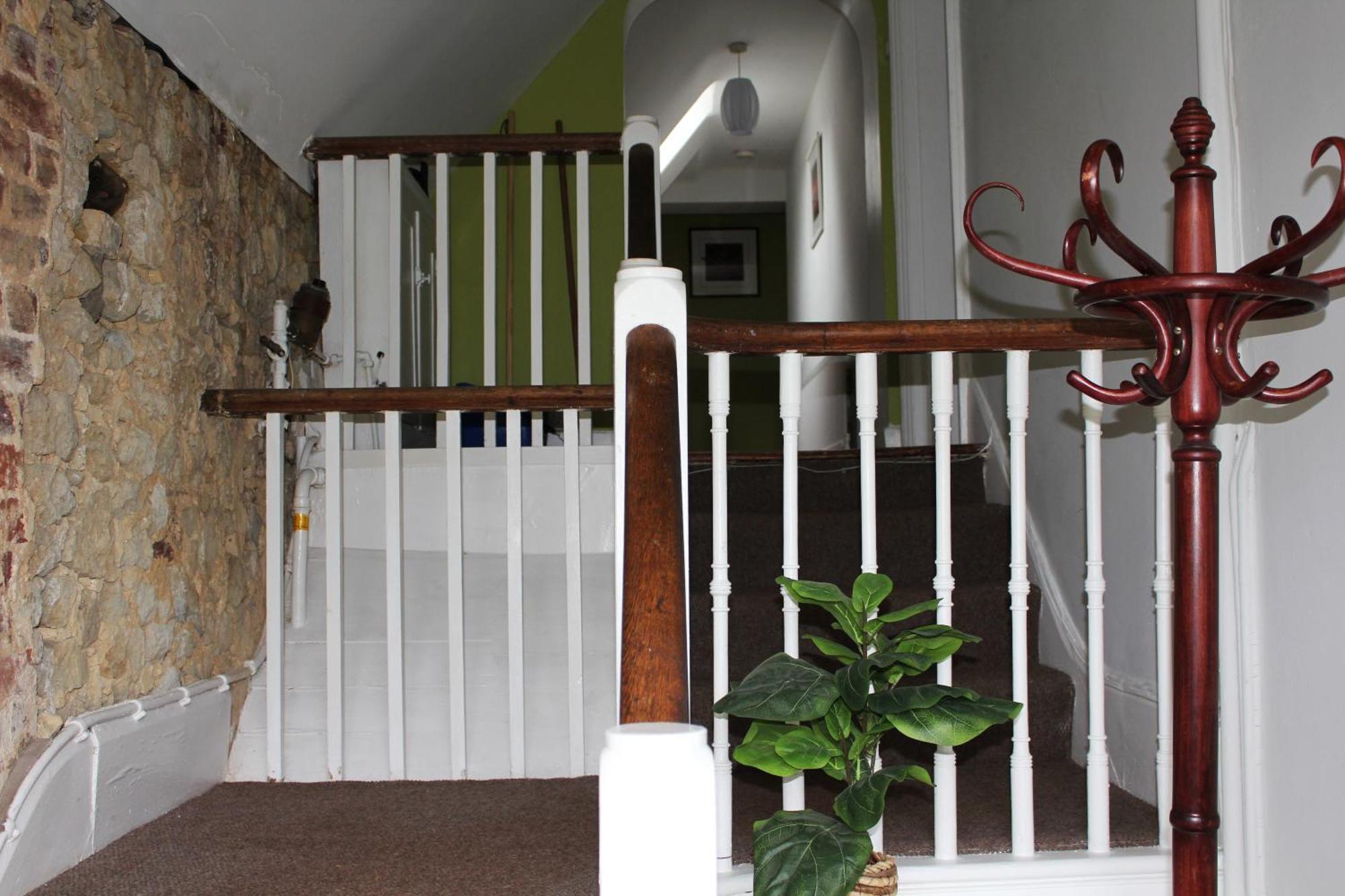 Lovely 3 Bed Condo Reigate Extérieur photo